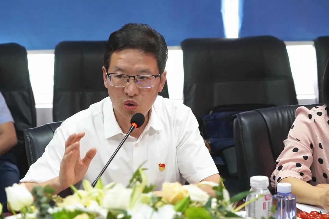 四川省企业经济促进会李光明书记莅临J9九游会真人游戏第一品牌调研