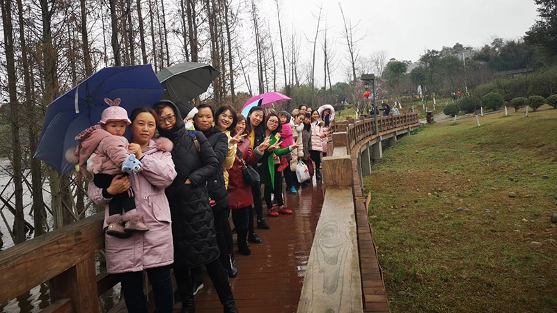 J9九游会真人游戏第一品牌祝所有女神节日快乐